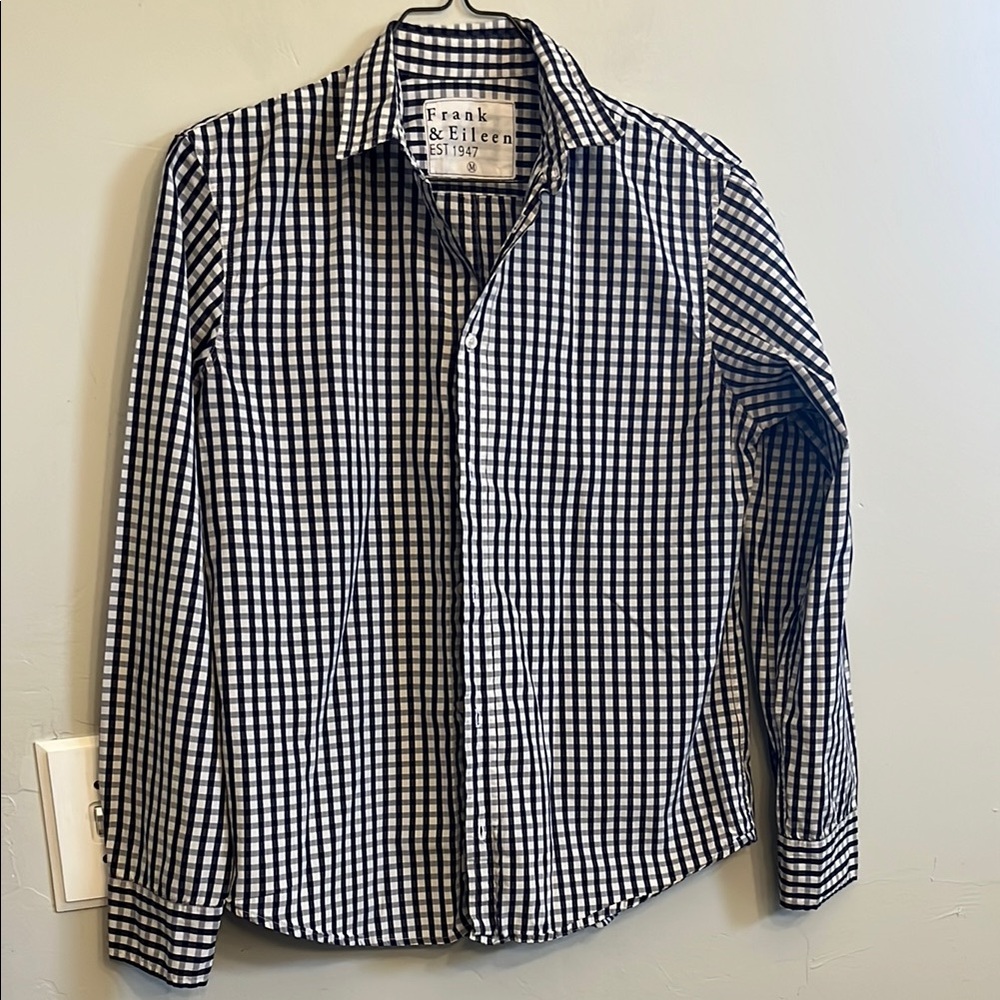Frank & Eileen size medium blue and white check blouse.